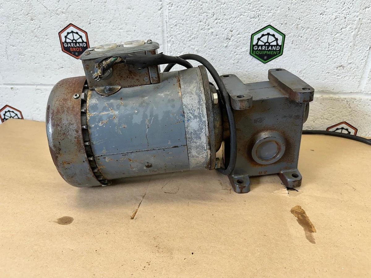 Used Winsmith M75 60 Ratio Gearbox, Dayton 5K341K 1/3Hp Motor @ 1725Rpm