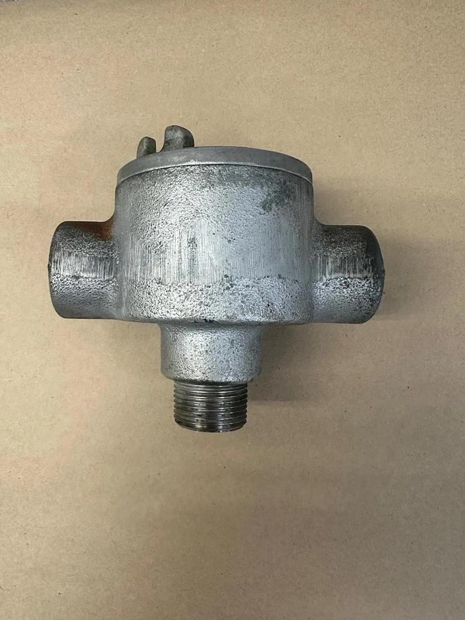 Used Crouse Hinds 0101639 Conduit Outlet