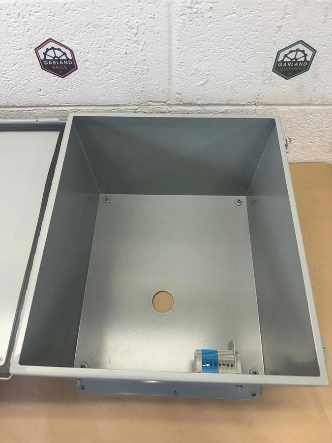 Used Hoffman A161410CH 16”x14”x10” Wall Mount Enclosure, Enclosure Type:12,13