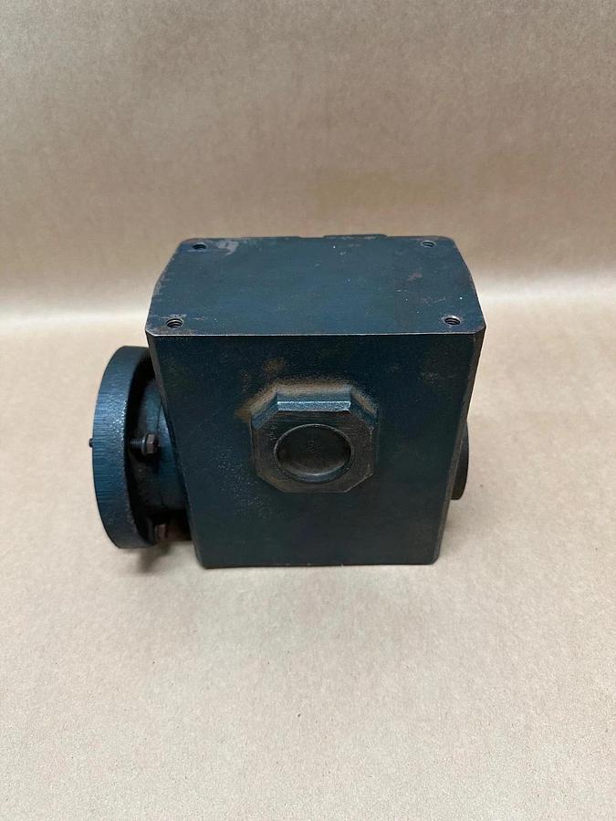 Used Grove Gold SP BM020-3 Gear Reducer, Ratio 40:1