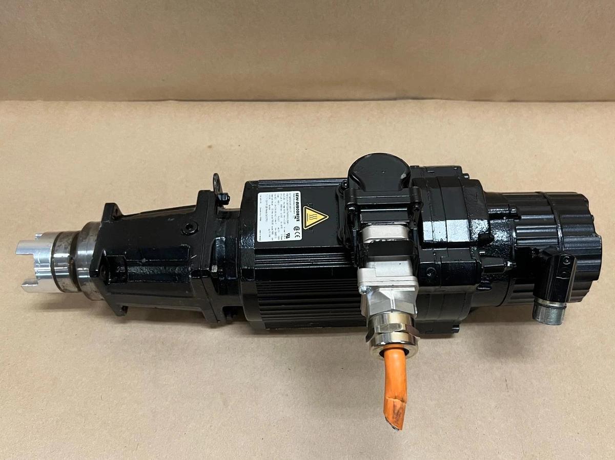 Used SEW-Eurodrive PSF321/R CM71S/BR/TH/RH1L/SB61 3000RPM, 3PH, 400V Servo Motor