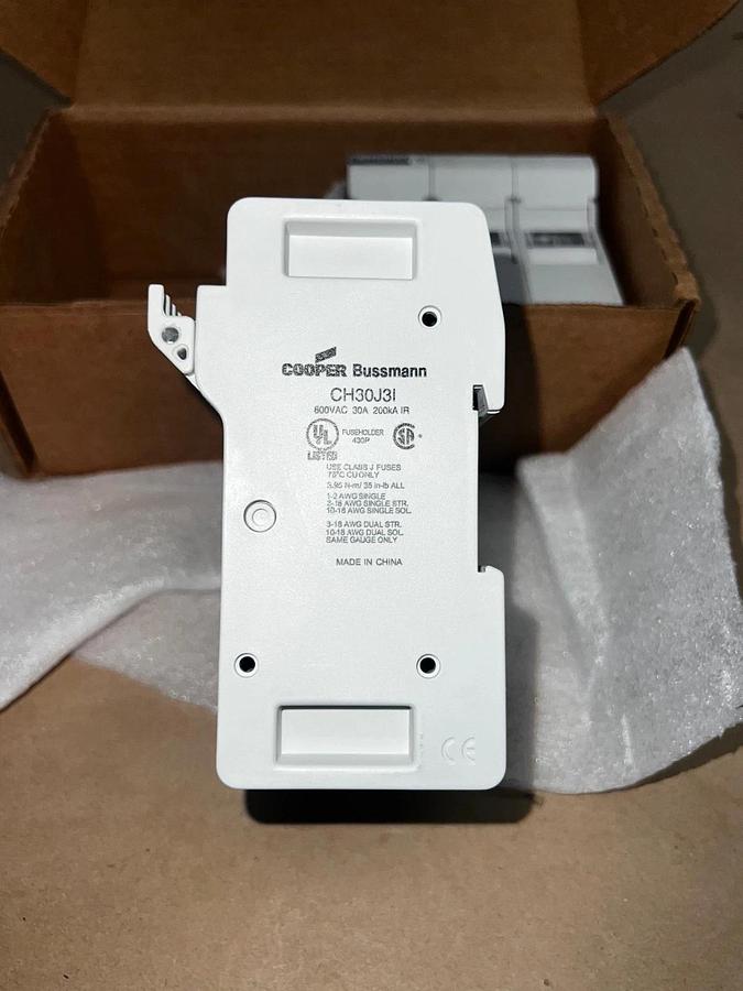 Eaton Cooper Bussmann CH30J3I Fuse Holder 3 Pole 30A Class J Qty 2 *NEW*