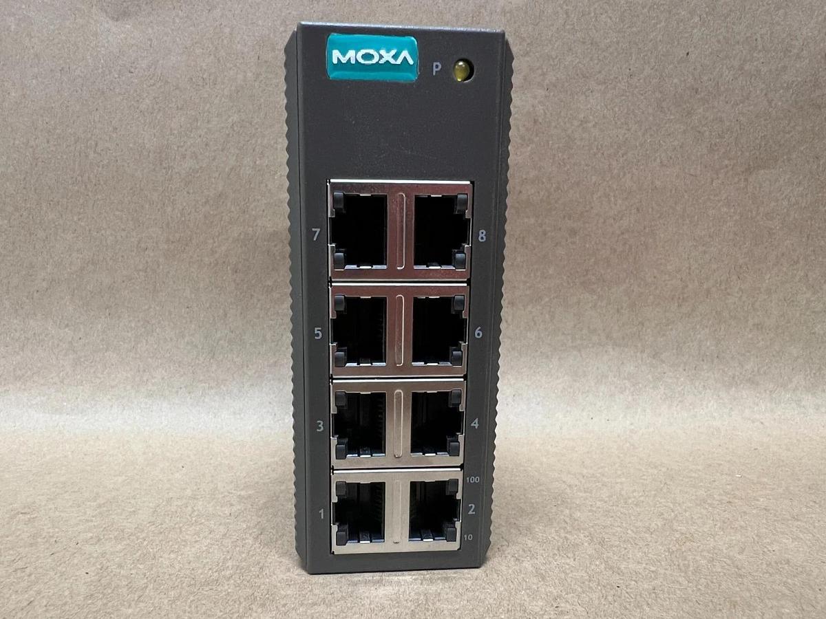 Used Moxa EDS-208 Rev. 1.2.1. Unmanaged Ethernet Switch
