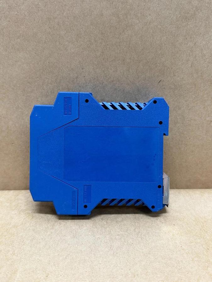 Used Wenglor SG4-00VA000R2 Safety Relay