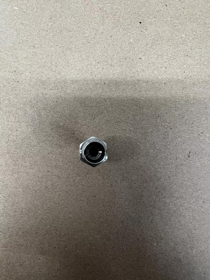 Used Swagelok 316 WFY Stainless Steel Fittings - Lot of 4