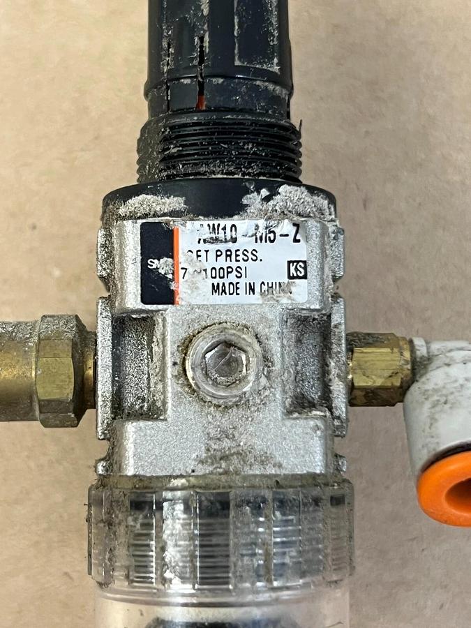 Used SMC AW10 M5-Z Regulator