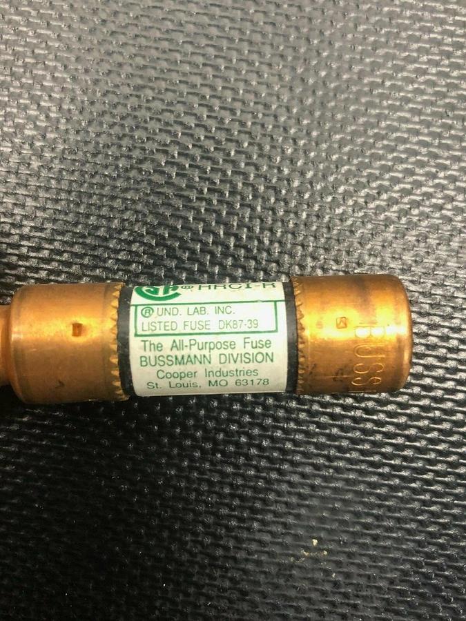 Used Bussman Fusetron FRN-R-20 Fuse, Dual Element Time Delay, Class RK5 (LOT of 8)