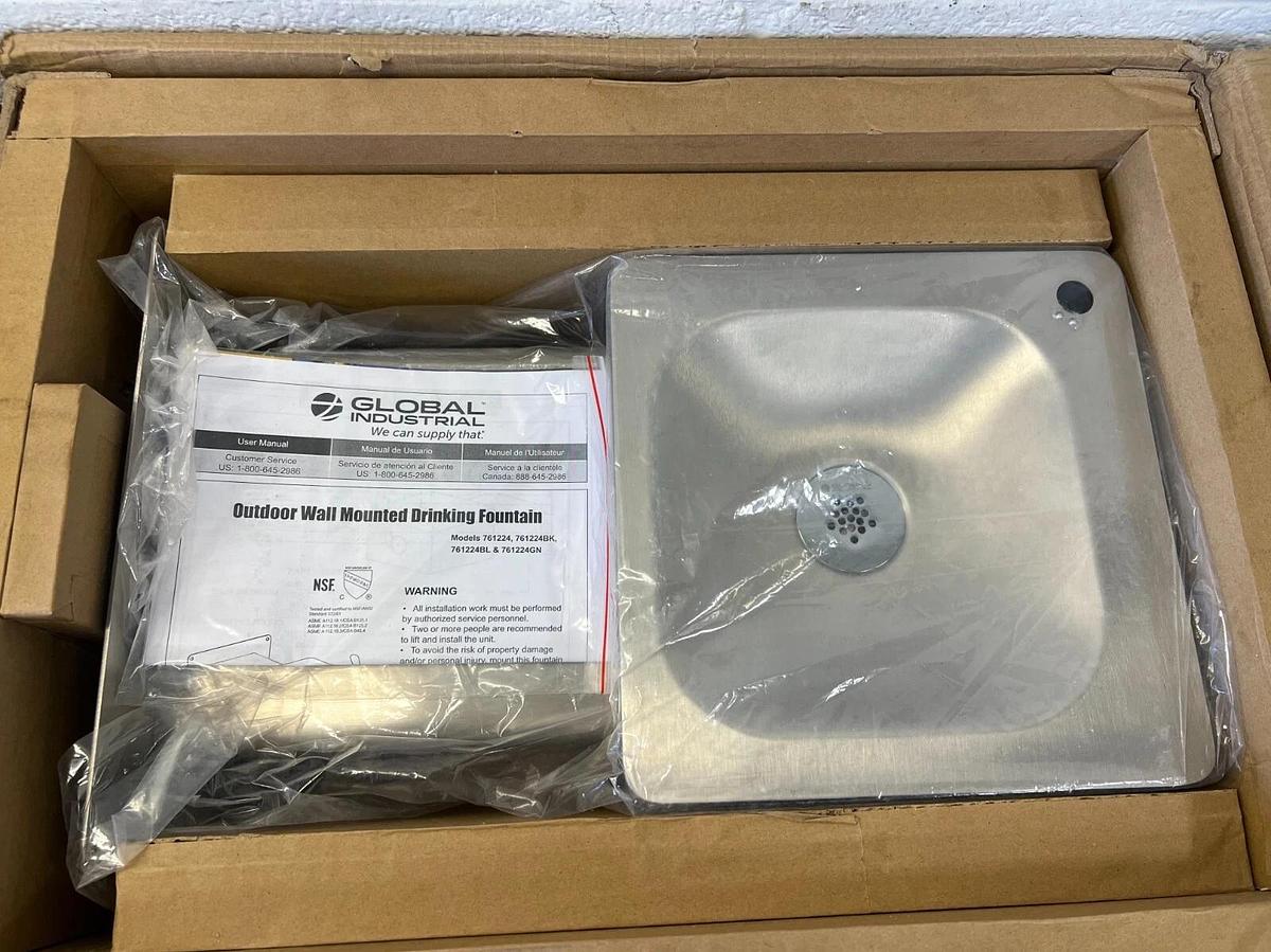 Used Global Industrial 761224 Outdoor Wall Mounted Drinking Fountain