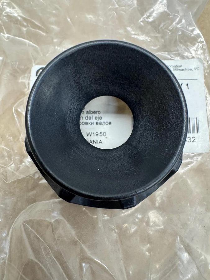 Used Allen Bradley 140MP-A-SAR Ser A Shaft Alignment Ring Lot of 6 *NEW*