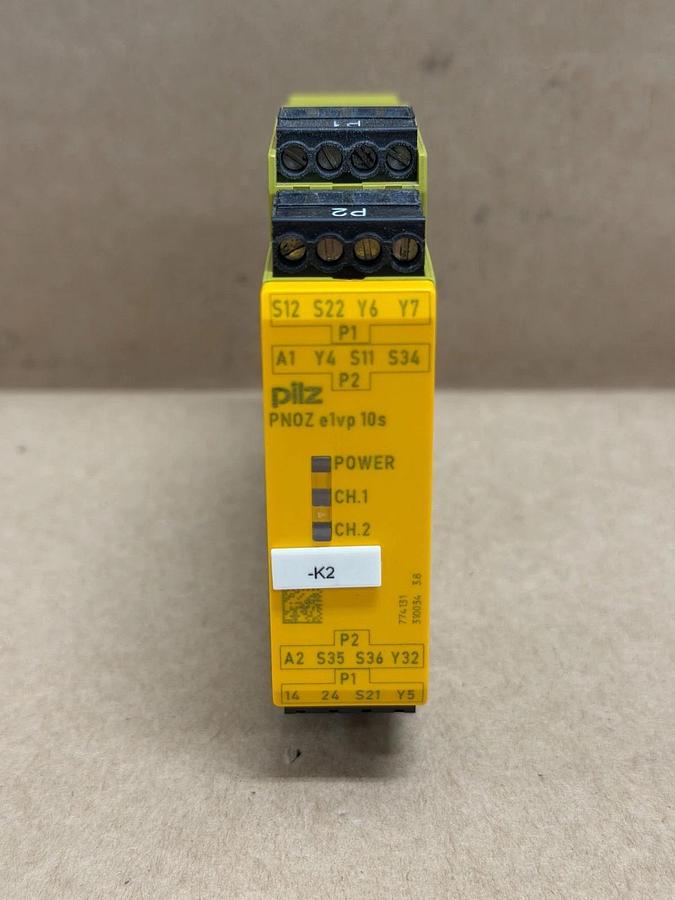Used Pilz PNOZ e1vp 10s Safety Relay