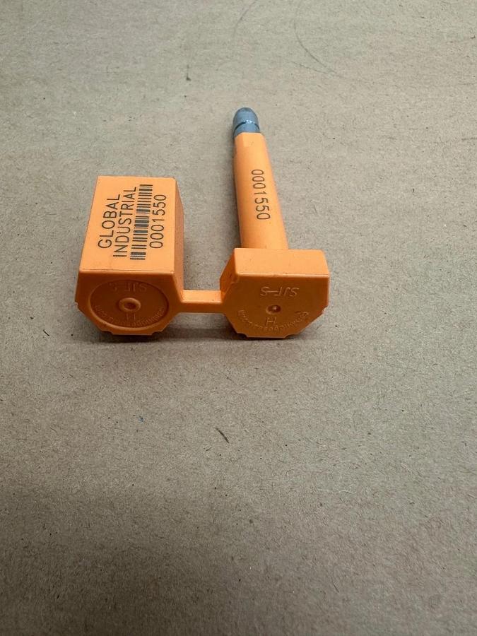 Used Global Industrial 6704870R High Security Boot Seal *NEW*