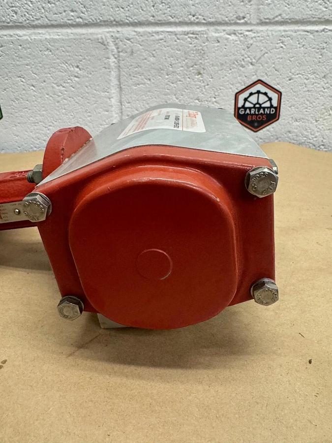 Used Bray 92-0830-11305-532 Double Acting Pneumatic Valve, 3” 2 Bolt Butterfly Valve