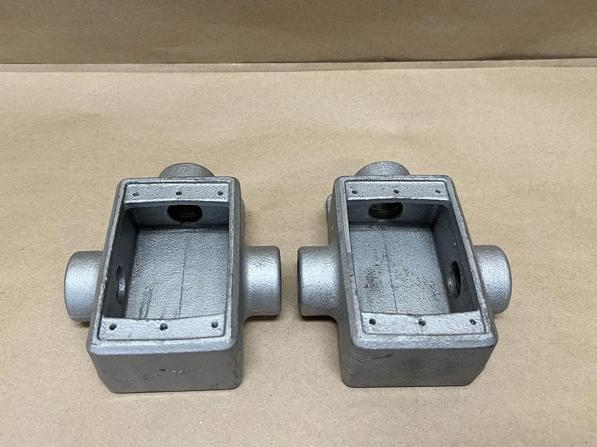 Used Crouse-Hinds 1/2 FST 1, 3/4 FST 2 Cast Device Box - Lot of 2