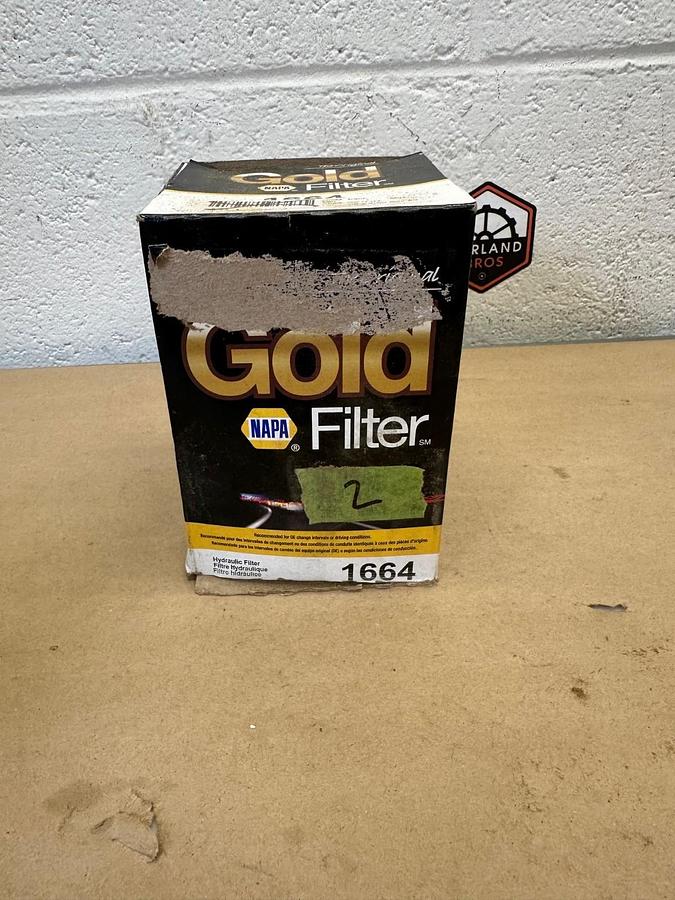 Used NAPA 1664 Gold Oil Filter *NEW*