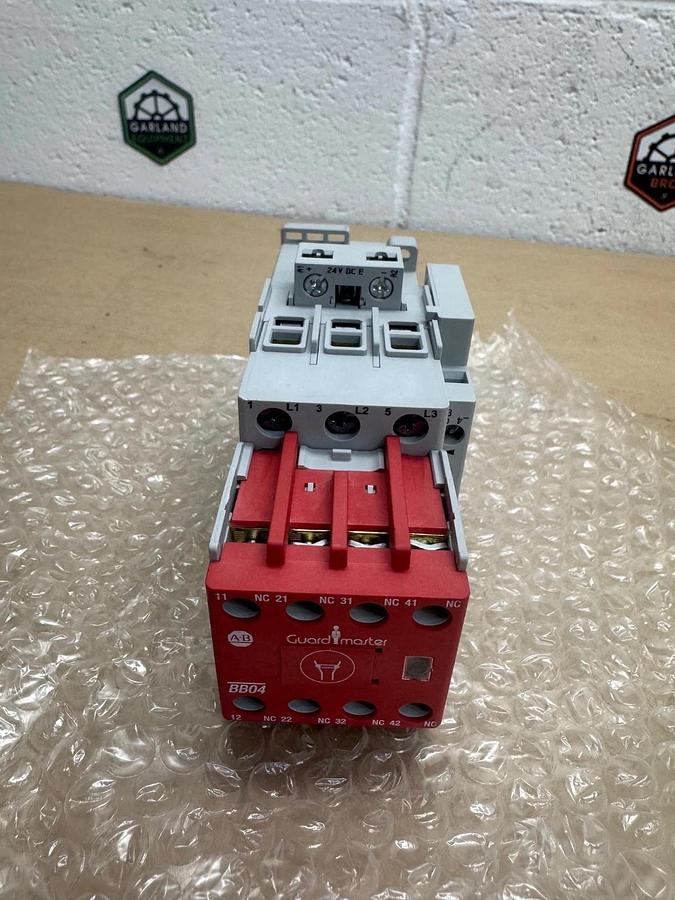 Used Allen Bradley 100S-C37EJ14BC Series C 37A Safety Contactor