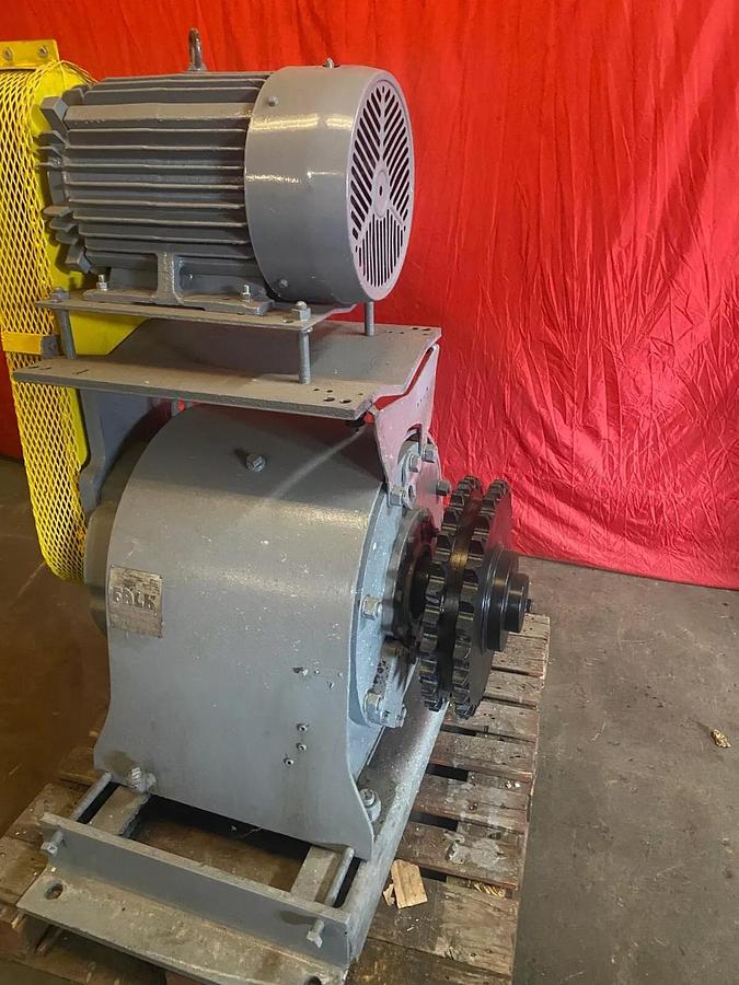 Used Falk 8C3-02A7 Gear Drive Ratio 69.53:1, w/ Toshiba Motor 20HP, 1170 Input RPM