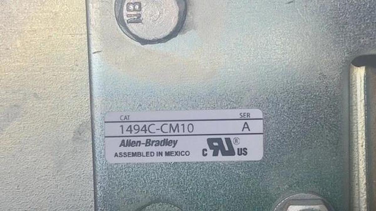 Used Allen Bradley 400A Disconnect Enclosure 1494F-D400