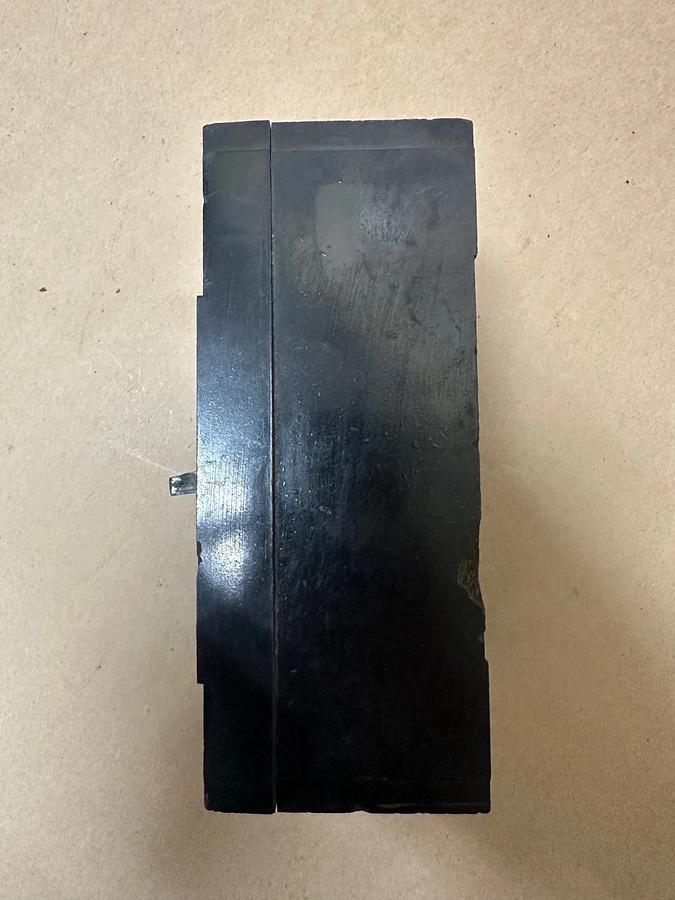 Used General Electric TQD32Y225 225A 3 Pole Circuit Breaker