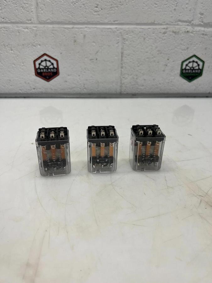 Used Omron MJN3CN-AC120 250VAC Relay - Lot of 3