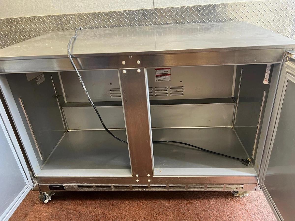 Used Beverage Air Corp. UCR48AHC-23 2-Door Lowboy Fridge Worktop Cooler