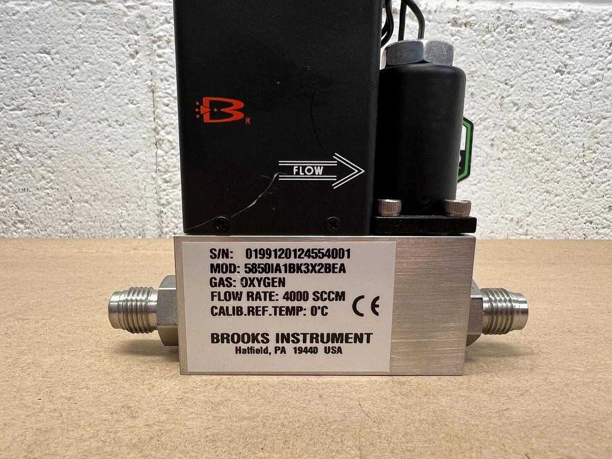 Used Brooks 5850i Mass Flow Controller, 4,000 SCCM, Oxygen, MOD: 5850IA1BK3X2BEA