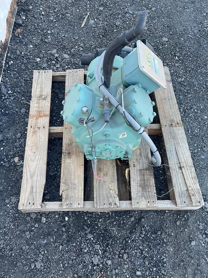 Used Carlyle 06EZ450-370 Semi-Hermetic Compressor, 3 Ph, 60 Hz, 208-230/460V