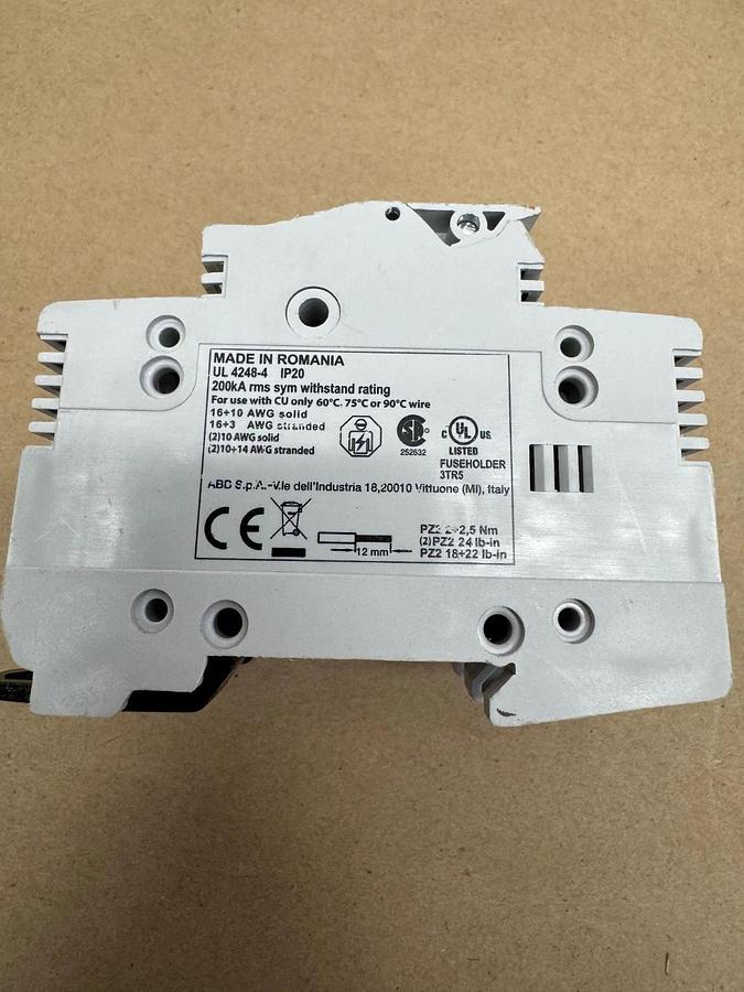 Used ABB E 93/30 CC Screw Terminal Fuse Holder, 30A, 600V, 3 Pole *NEW*