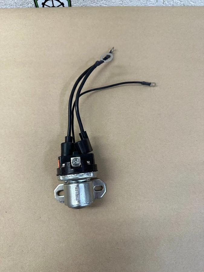 Used Delco 10511415 Starter Solenoid For Heel Boom *NEW*