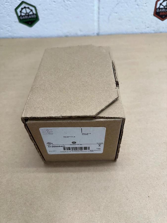 Used Weidmuller 6720005421 Receptacle *NEW*