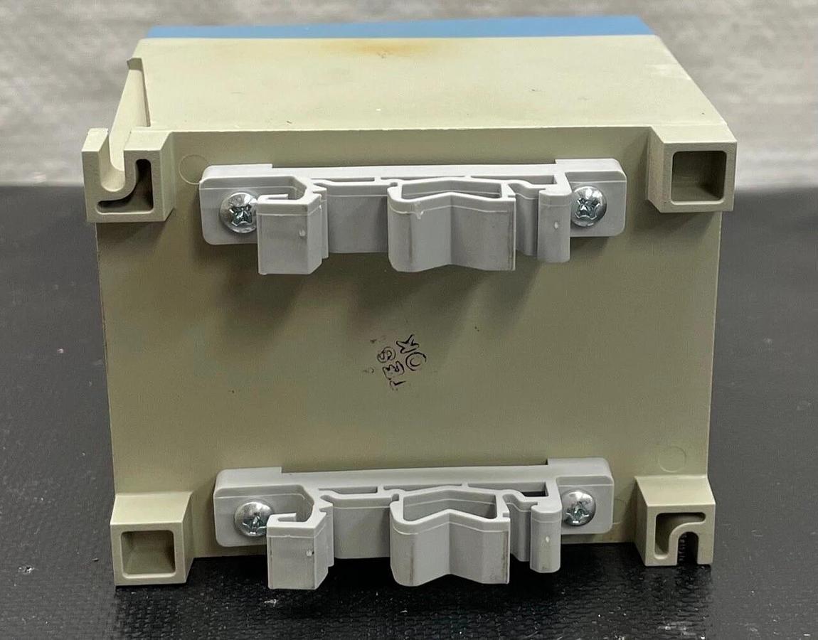 Used Islatrol Elite IE-105 Active Tracking Filter, 120 VAC,47-63 Hz, 5A