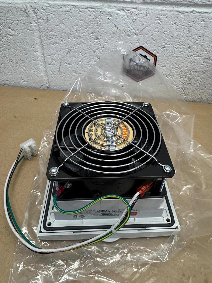 Used NVent Hoffman HF0526414 Side-Mount Filter Fan IP54 5 in FF 230V 7035 *NEW*