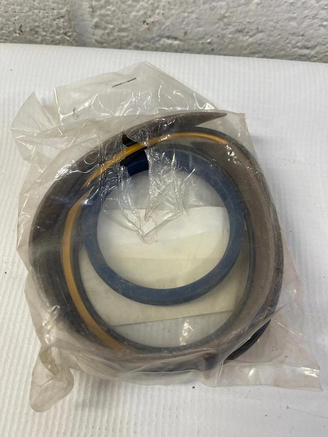 Used Sheffer 761-01-0400-025 Seal Kit