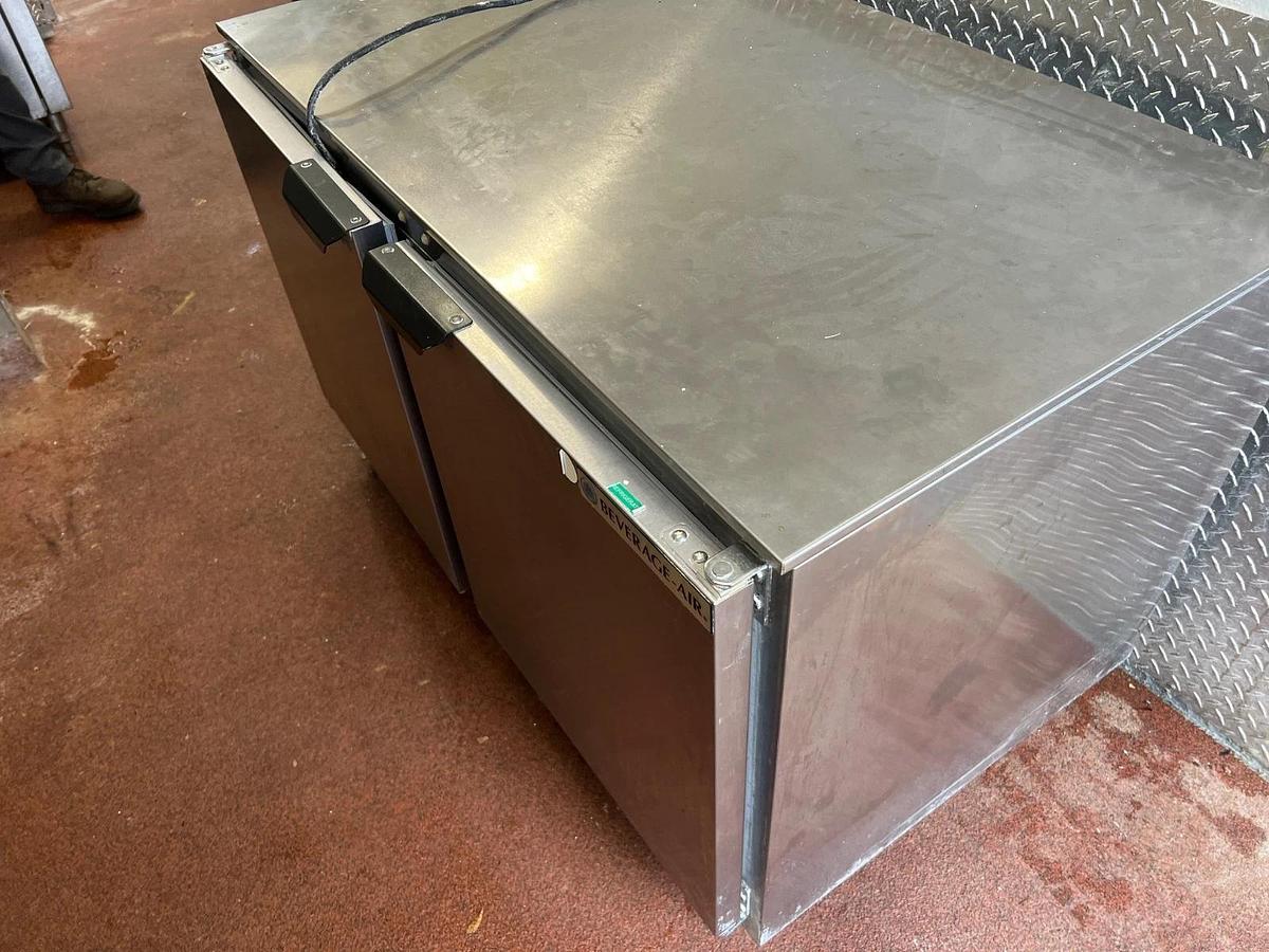 Used Beverage Air Corp. UCR48AHC-23 2-Door Lowboy Fridge Worktop Cooler