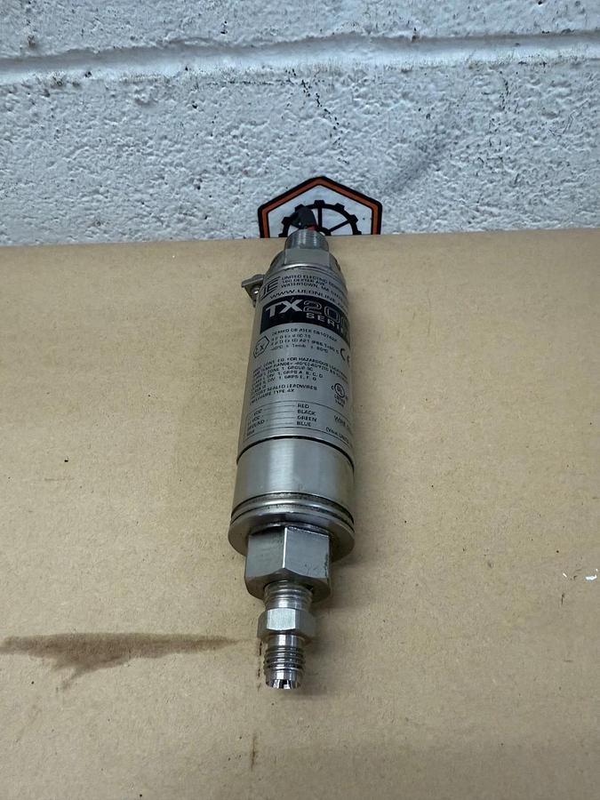 Used United Electric TX200B19S1T Pressure Transmitter, 0-30 PSI