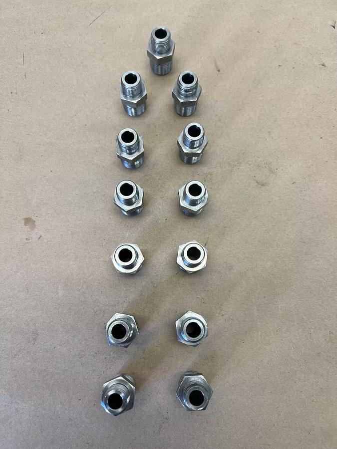 Used Swagelok 4S3 SS Pipe Fitting Reducing Coupler, 3/4-5/8 - Lot of 13