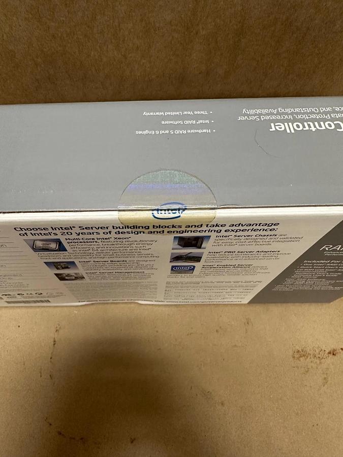 Used INTEL SRCSASJV RAID Controller *FACTORY SEALED NEW*
