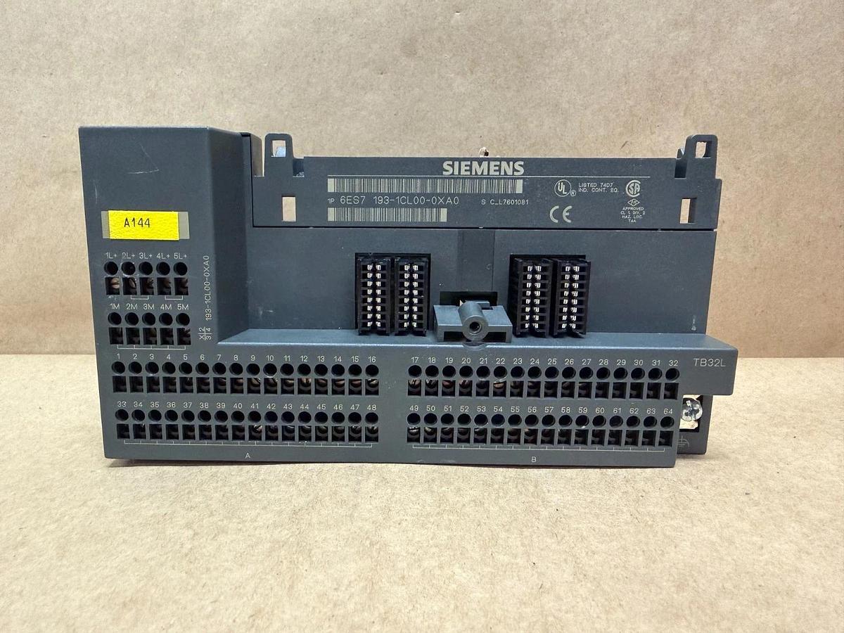 Used Siemens 6ES7 193-1CL00-0XA0 Terminal Block