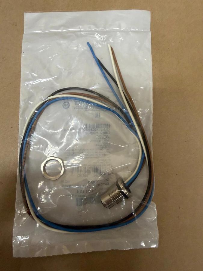 Used Phoenix Contact SACC-DSI-M12FST-4CON-M16/0,5 Device Connector Rear Mounting NEW