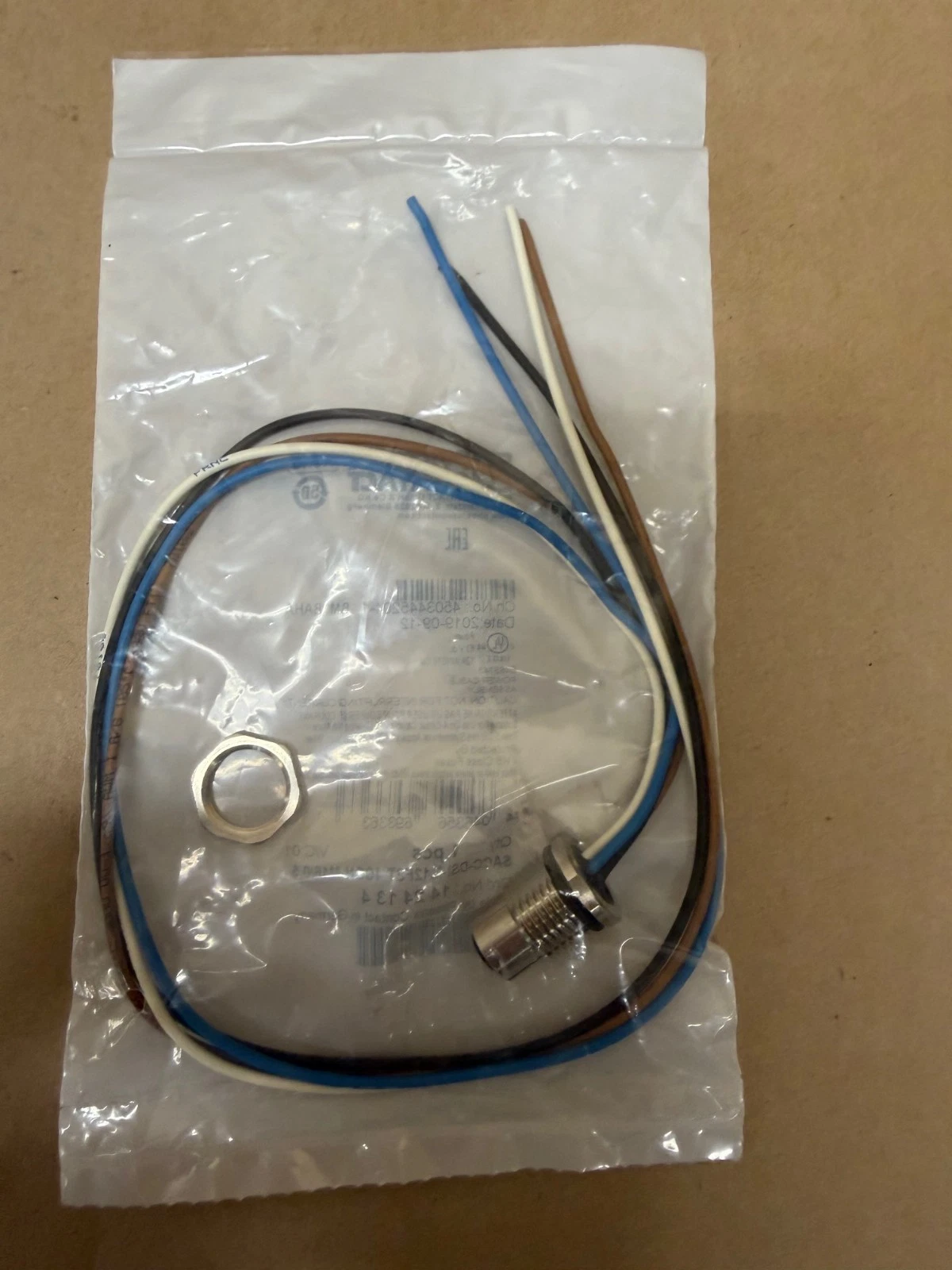 Used Phoenix Contact SACC-DSI-M12FST-4CON-M16/0,5 Device Connector Rear Mounting NEW