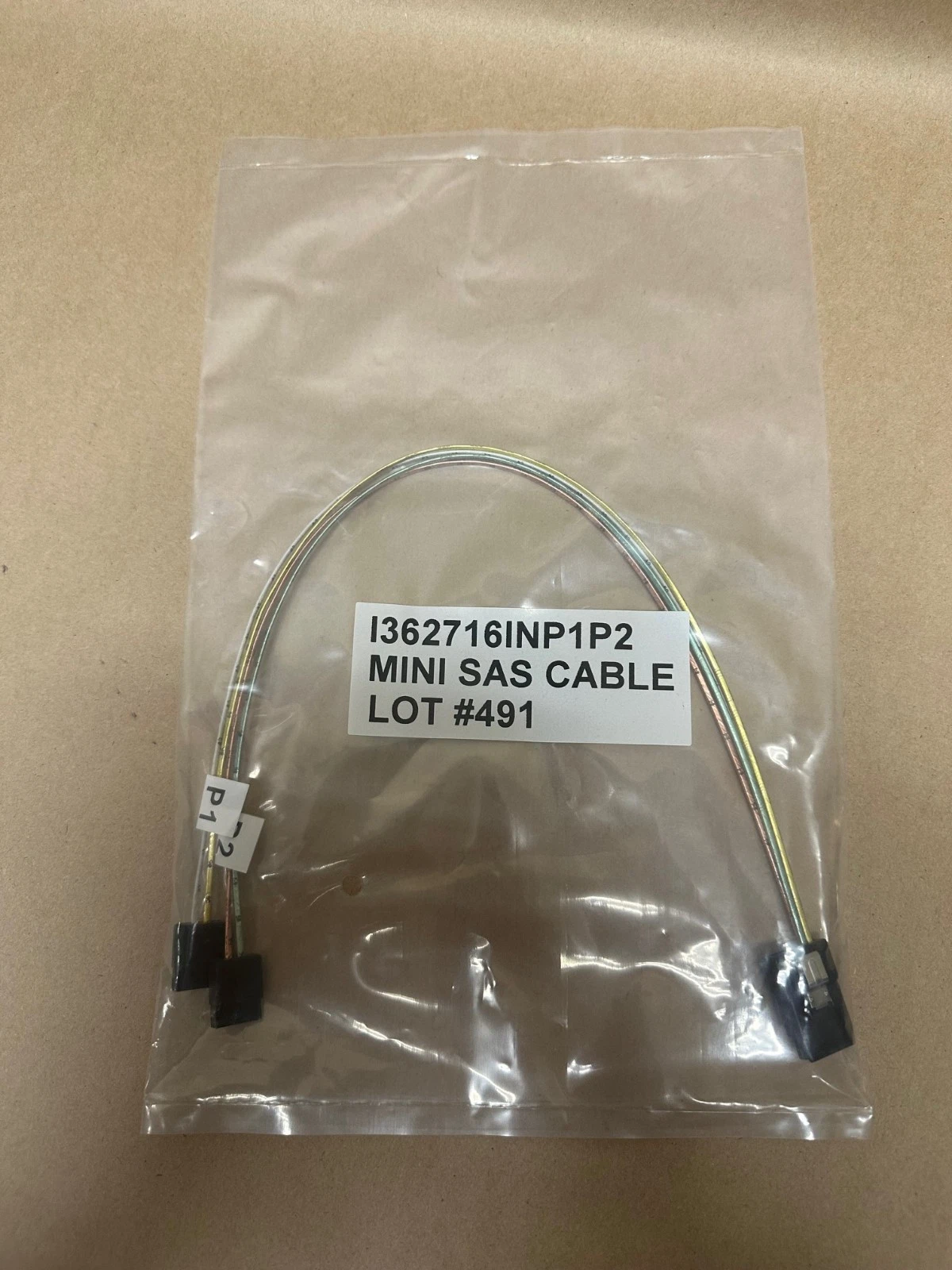 Used MINI SAS I362716INP1P2 HD Cable *NEW*