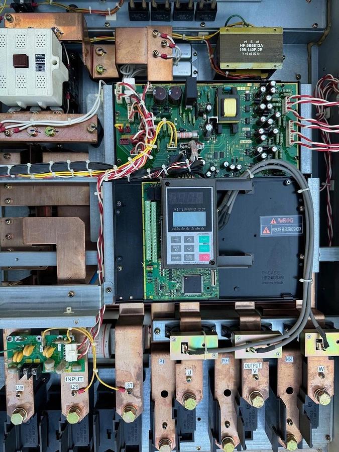 Used General Electric/ Fuji Electric 6KG1143300X9B1 VFD Drive 300Hp 380-460V, 3 Phase