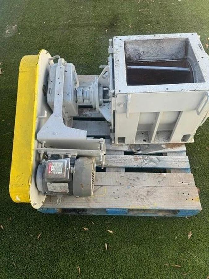 Used Rotary Airlock Feeder 16x16 Toshiba 5HP @ 1725RPM Falk 5203 J25 A, 26.94:1 Ratio