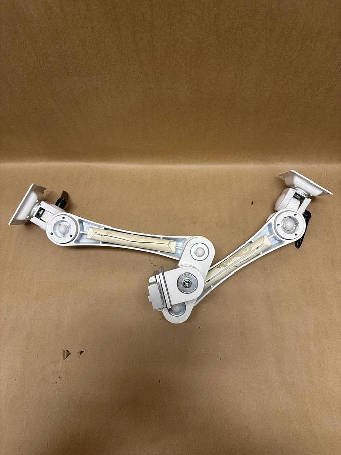 Used Amico MON-DUAL-0L-0L Dual Mounting Component w/ Amico SSM-454-COW Mounting Kit