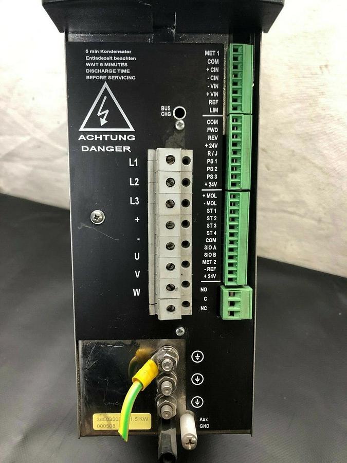 Used VACON RU-UVC-4002-OH 2HP. 3.7 Amp Drive