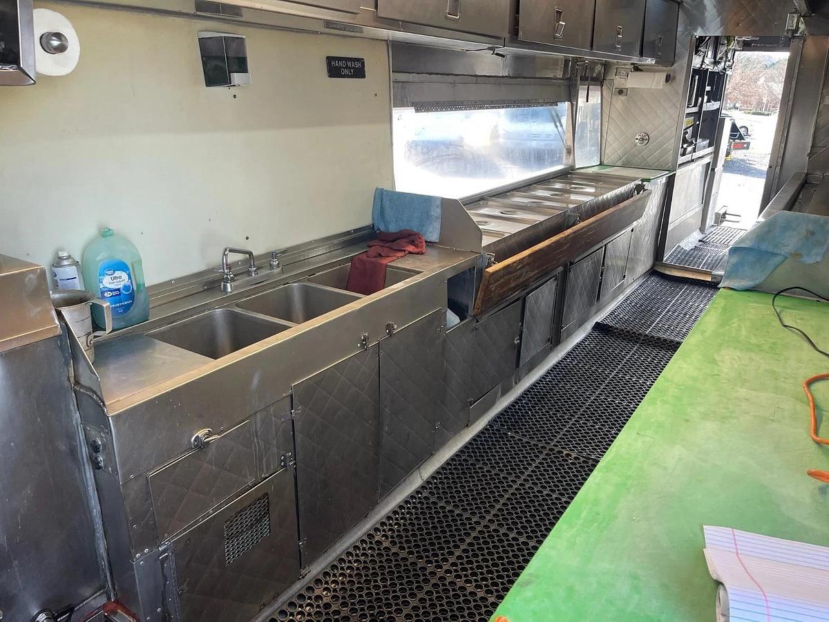 Used Featherlite TURNKEY Custom Full Service Catering Trailer + F-550 Tow Vehicle