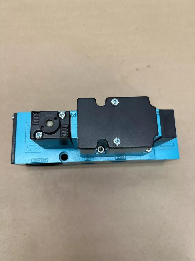 Used MAC 6211C-511-PM-111DA Valve Directional