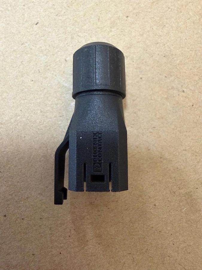 Used Phoenix Contact VS-08-RJ45-10G/Q RJ45 Connector *NEW*