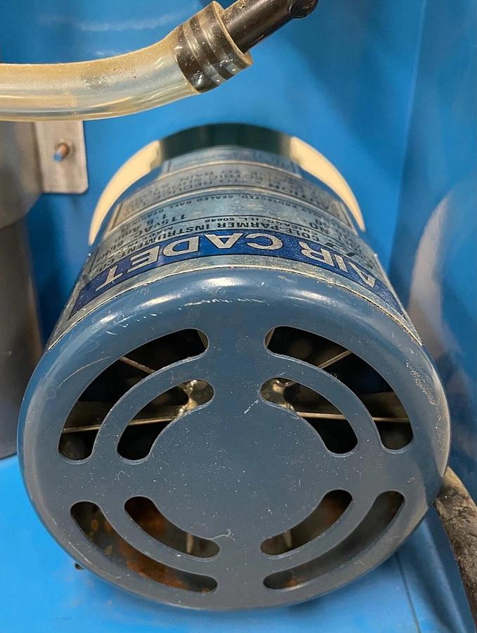 Used Cole Parmer 7059-40 Air Cadet Vacuum/Pressure Station 115V-ac