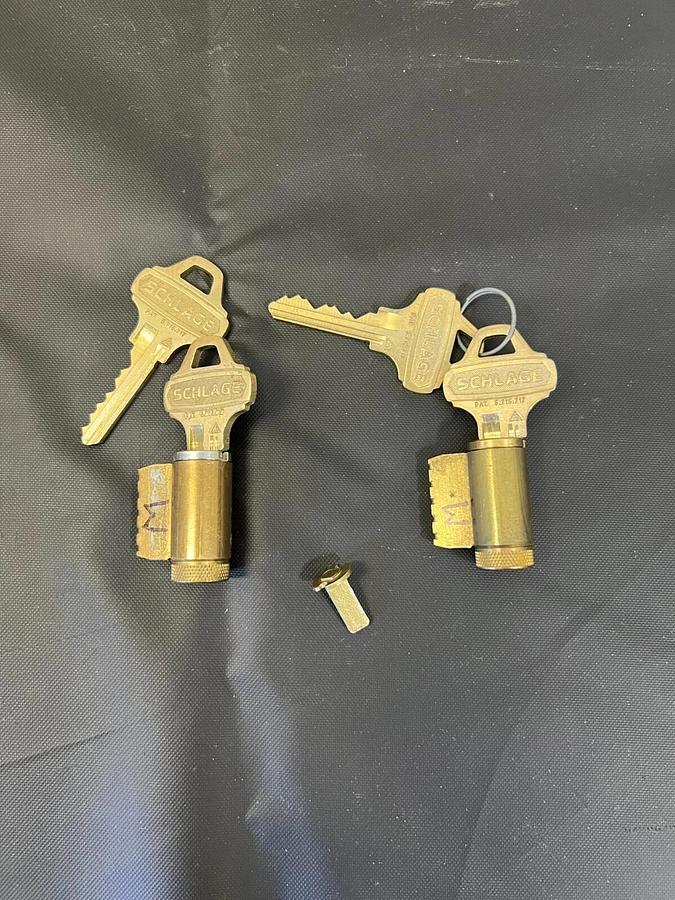 Schlage 22-002 KD 48-009 Everest - Lot of 2 Key Sets