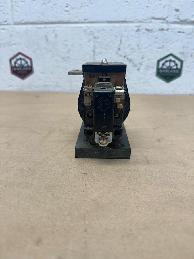 Used Allen Bradley 809-A03E Instantaneous Current Trip Relay, 600V Max